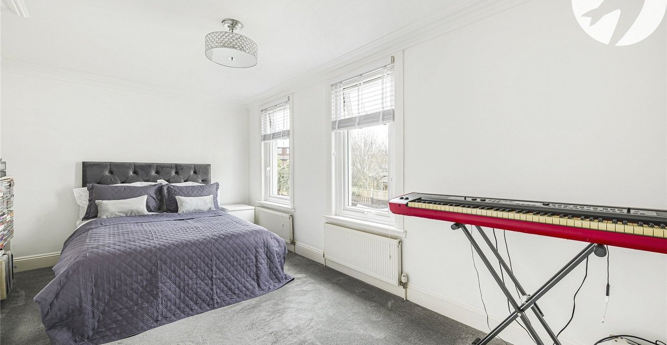 3 bedroom house for sale in Bexley | Robinson Jackson