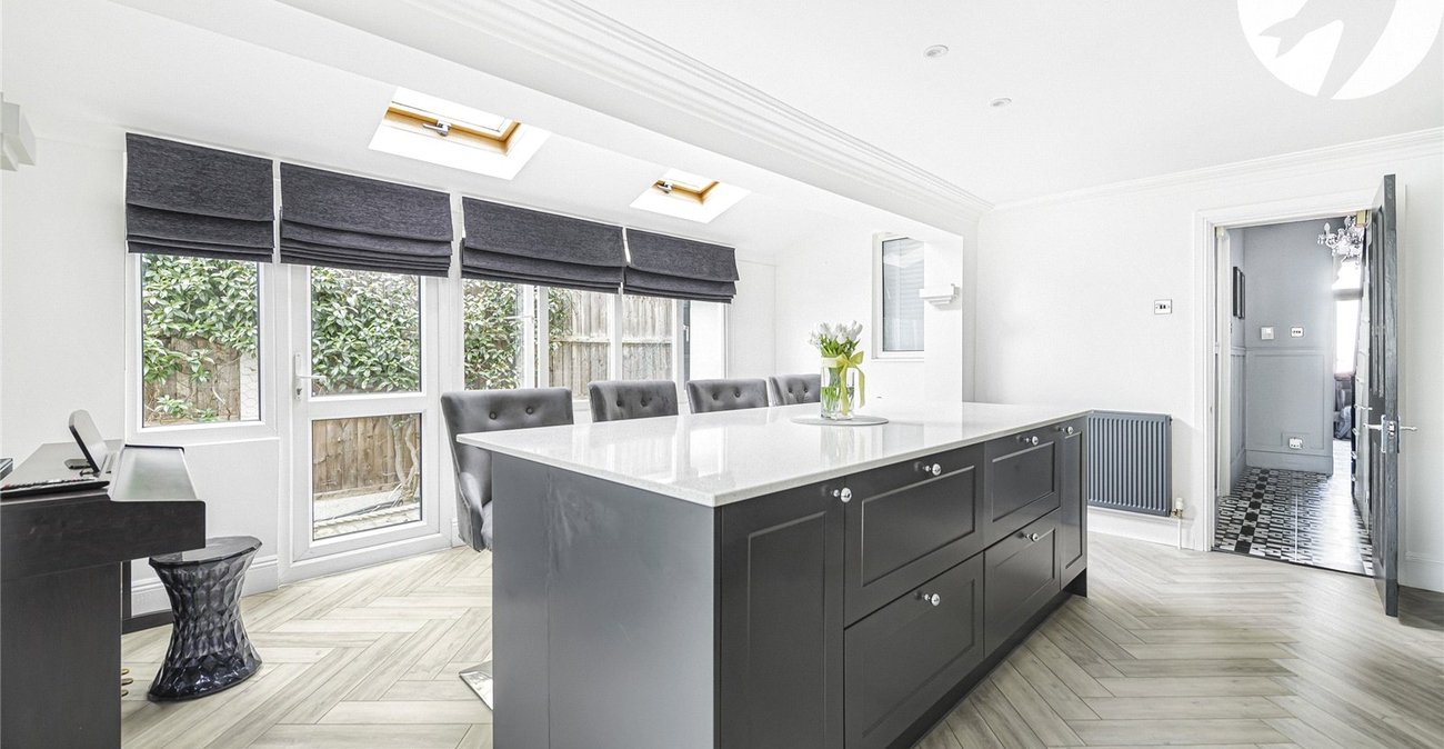 3 bedroom house for sale in Bexley | Robinson Jackson