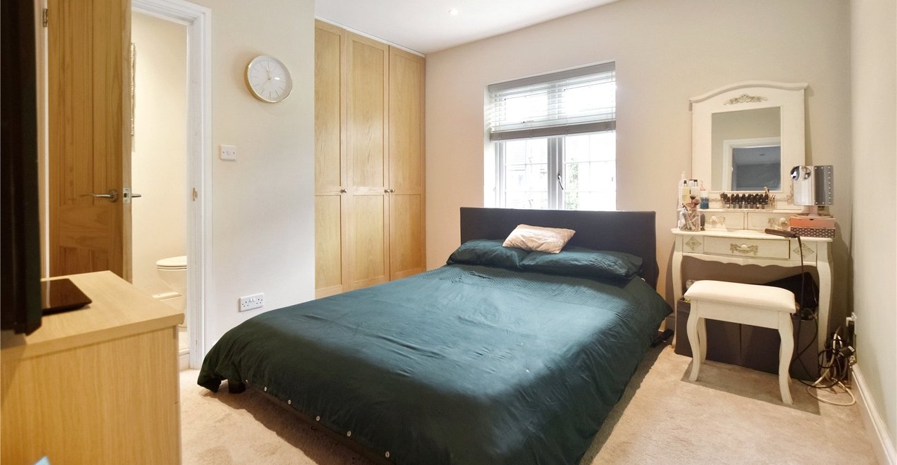 3 bedroom house for sale in Bexley Village | Robinson Jackson