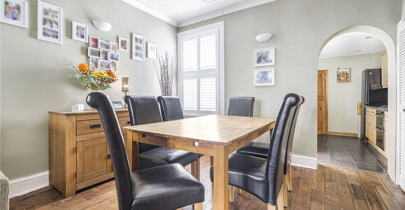 4 bedroom house for sale in Bromley | Robinson Jackson