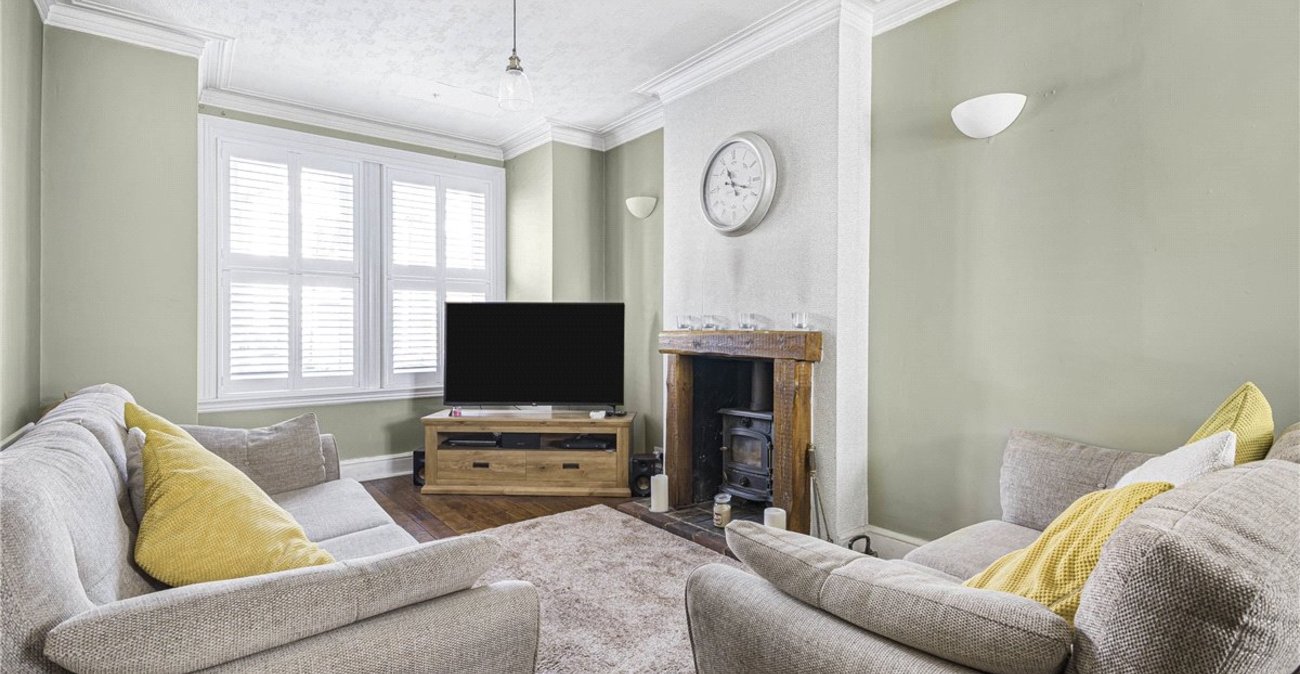 4 bedroom house for sale in Bromley | Robinson Jackson