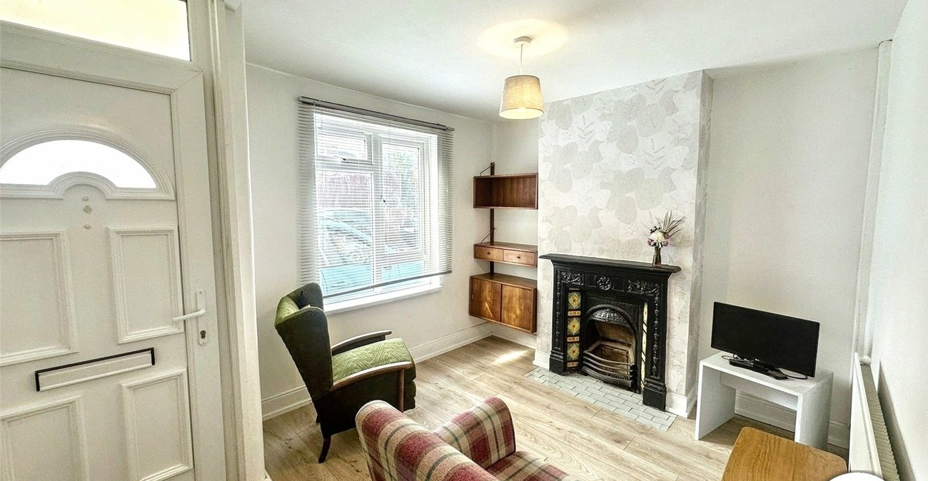 2 bedroom house for sale in Chatham | Robinson Michael & Jackson