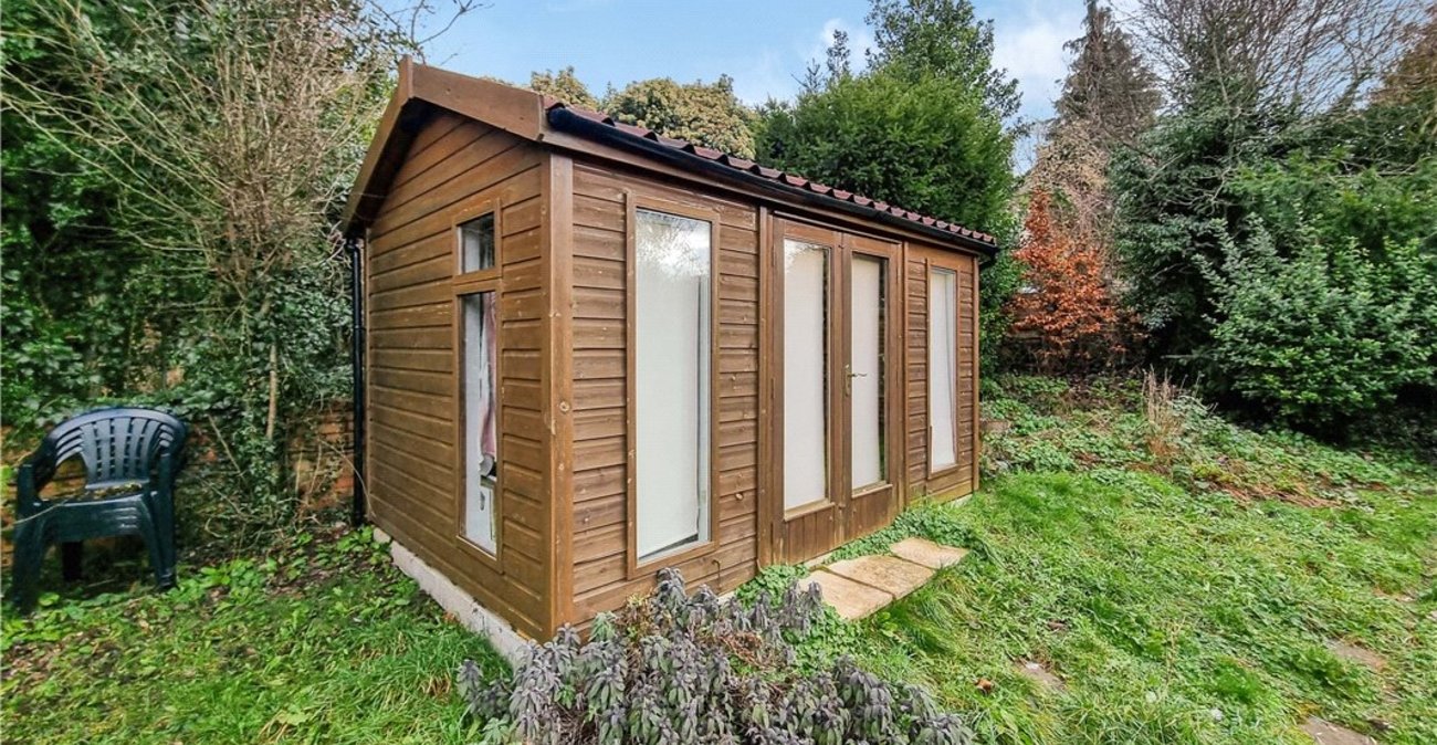 3 bedroom house for sale in Chelsfield | Robinson Jackson