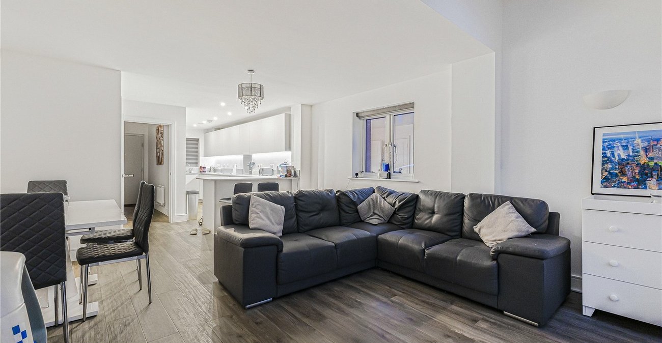 3 bedroom house for sale in Langley | Robinson Michael & Jackson