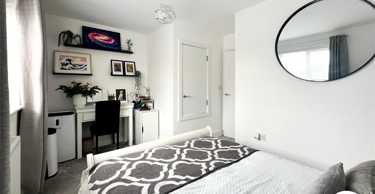 2 bedroom house for sale in Langley | Robinson Michael & Jackson