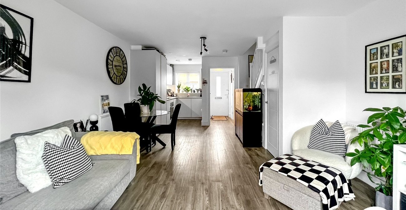2 bedroom house for sale in Langley | Robinson Michael & Jackson