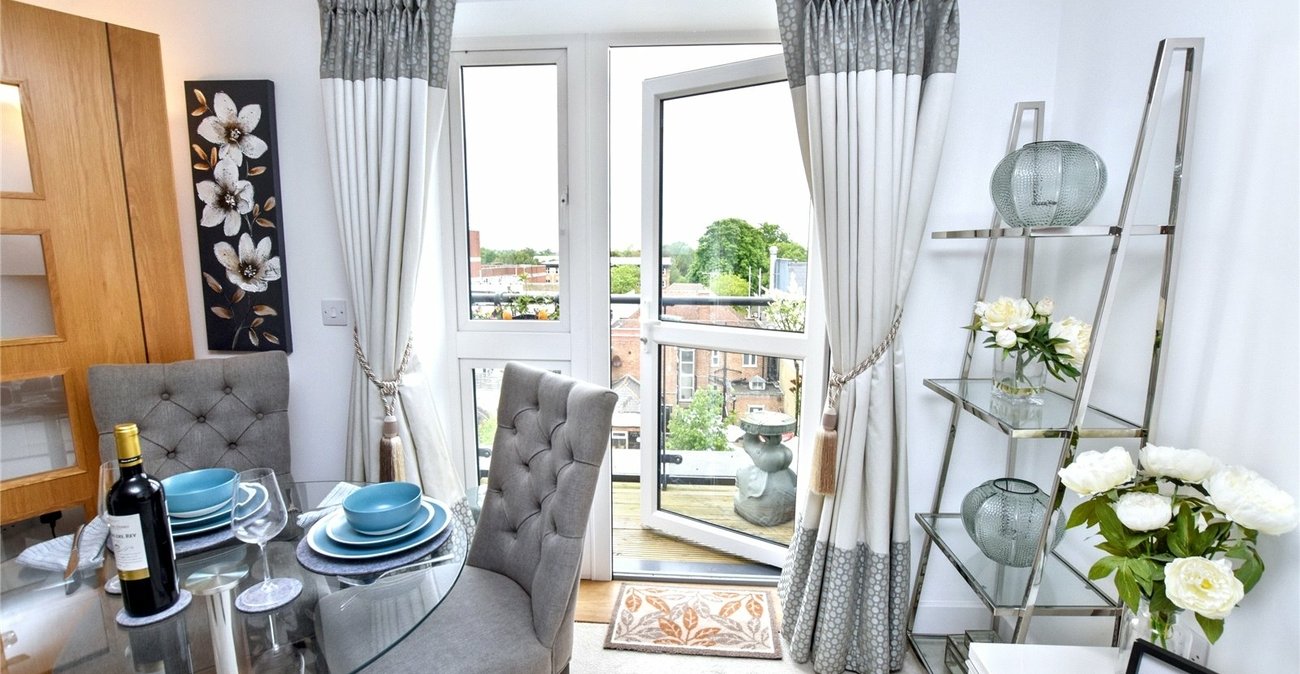 2 bedroom property for sale in Bexleyheath | Robinson Jackson