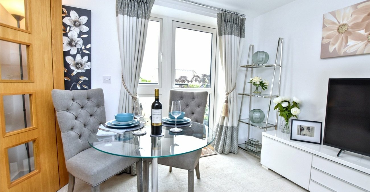 2 bedroom property for sale in Bexleyheath | Robinson Jackson