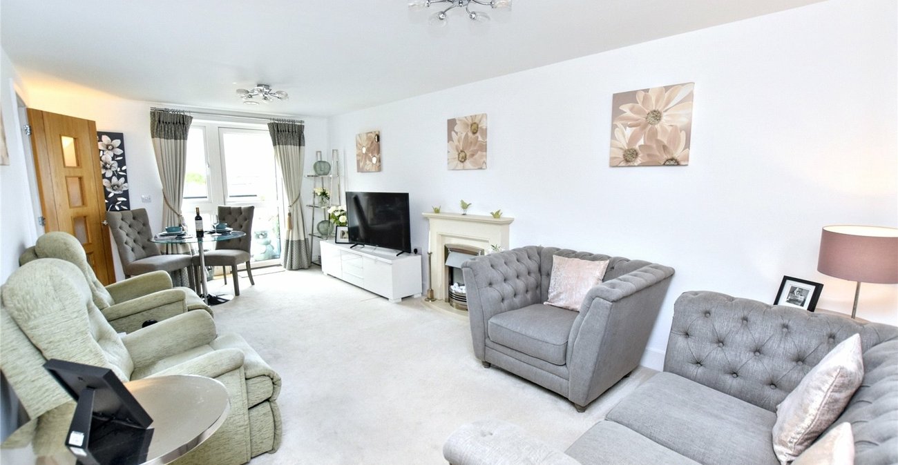 2 bedroom property for sale in Bexleyheath | Robinson Jackson