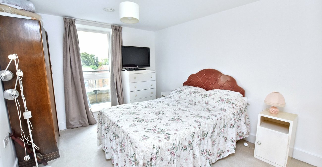 2 bedroom property for sale in Bexleyheath | Robinson Jackson