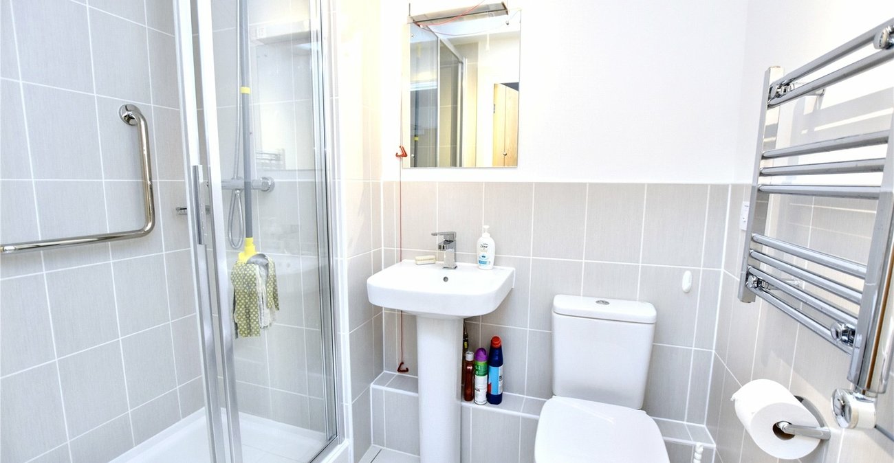 2 bedroom property for sale in Bexleyheath | Robinson Jackson