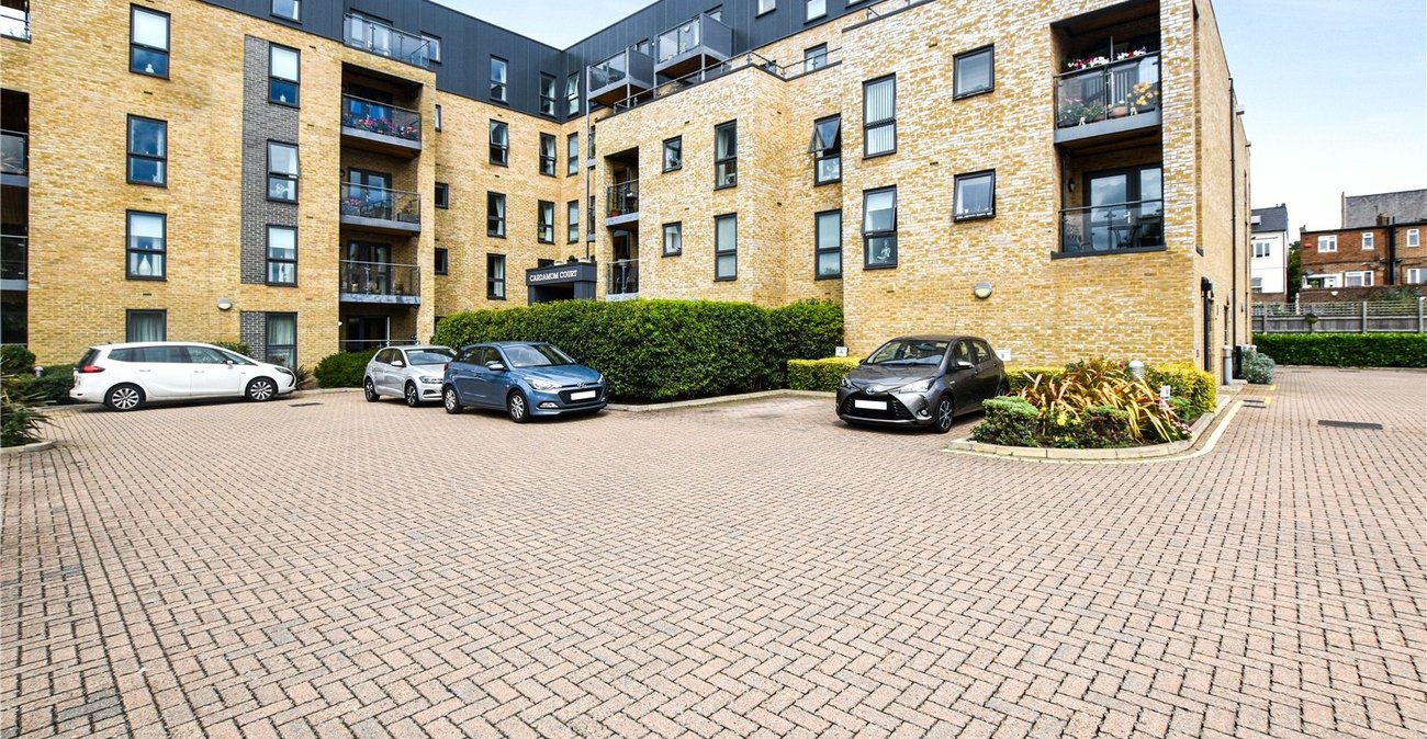 2 bedroom property for sale in Bexleyheath | Robinson Jackson