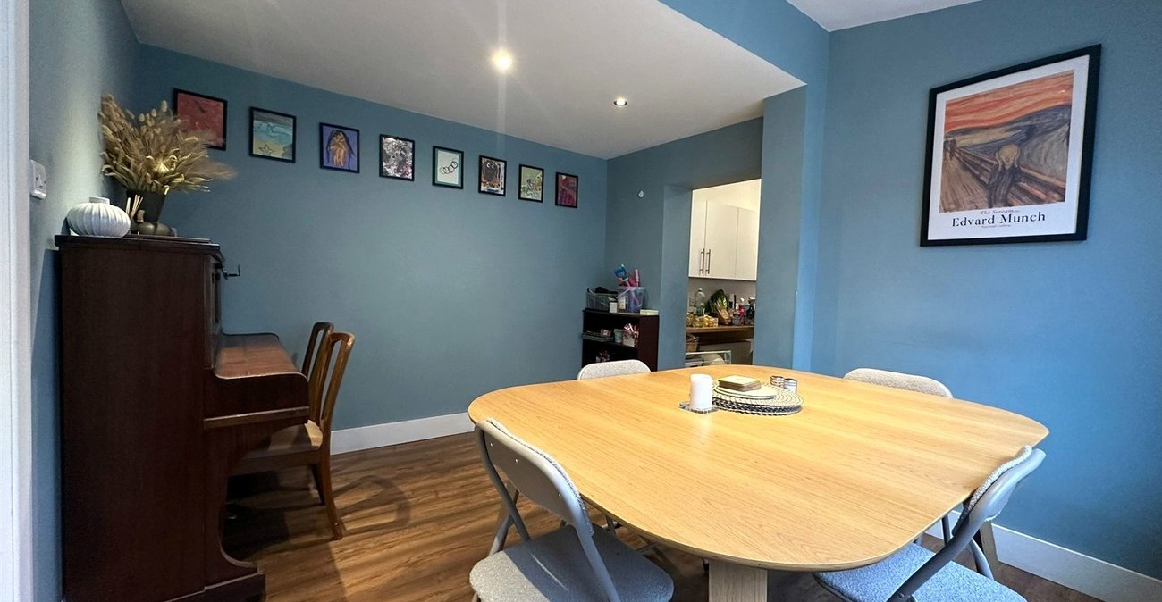 4 bedroom house for sale in Gravesend | Robinson Michael & Jackson