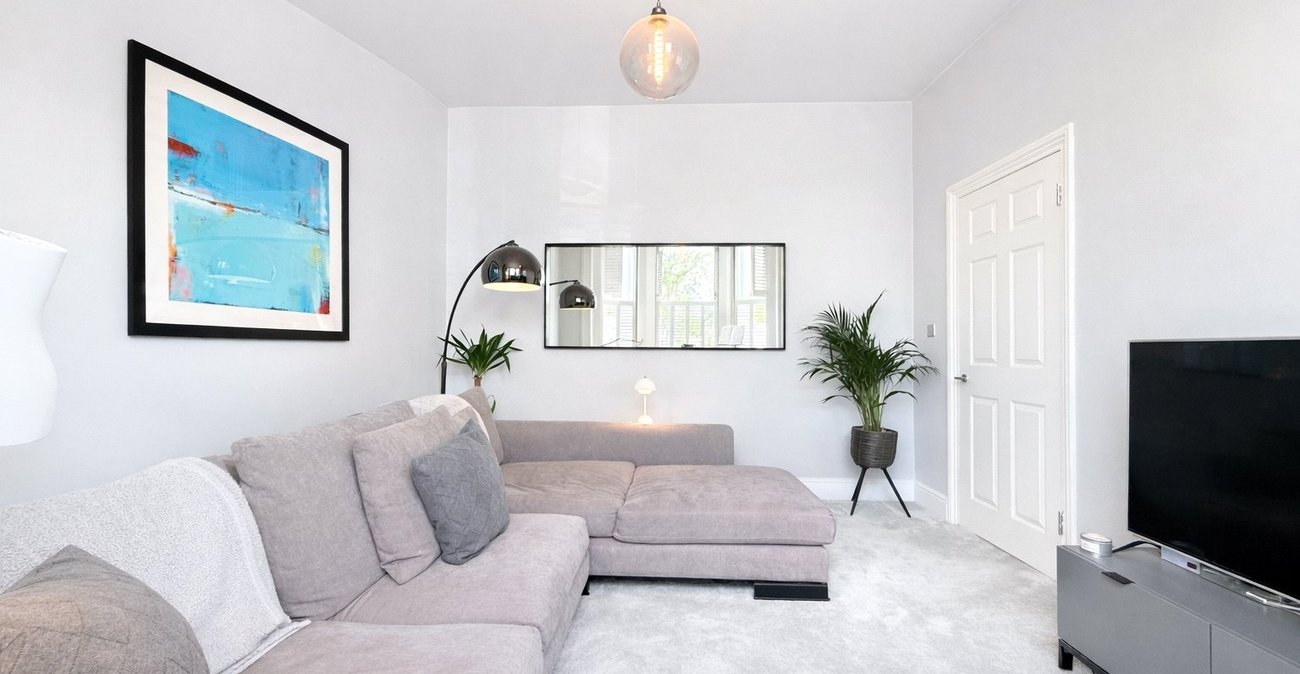 1 bedroom property for sale in London | Robinson Jackson
