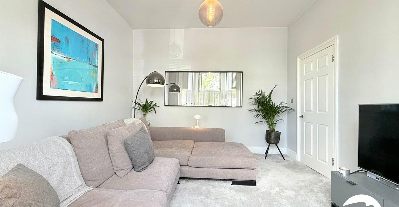 1 bedroom property for sale in London | Robinson Jackson