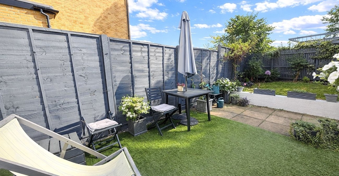 1 bedroom property for sale in London | Robinson Jackson