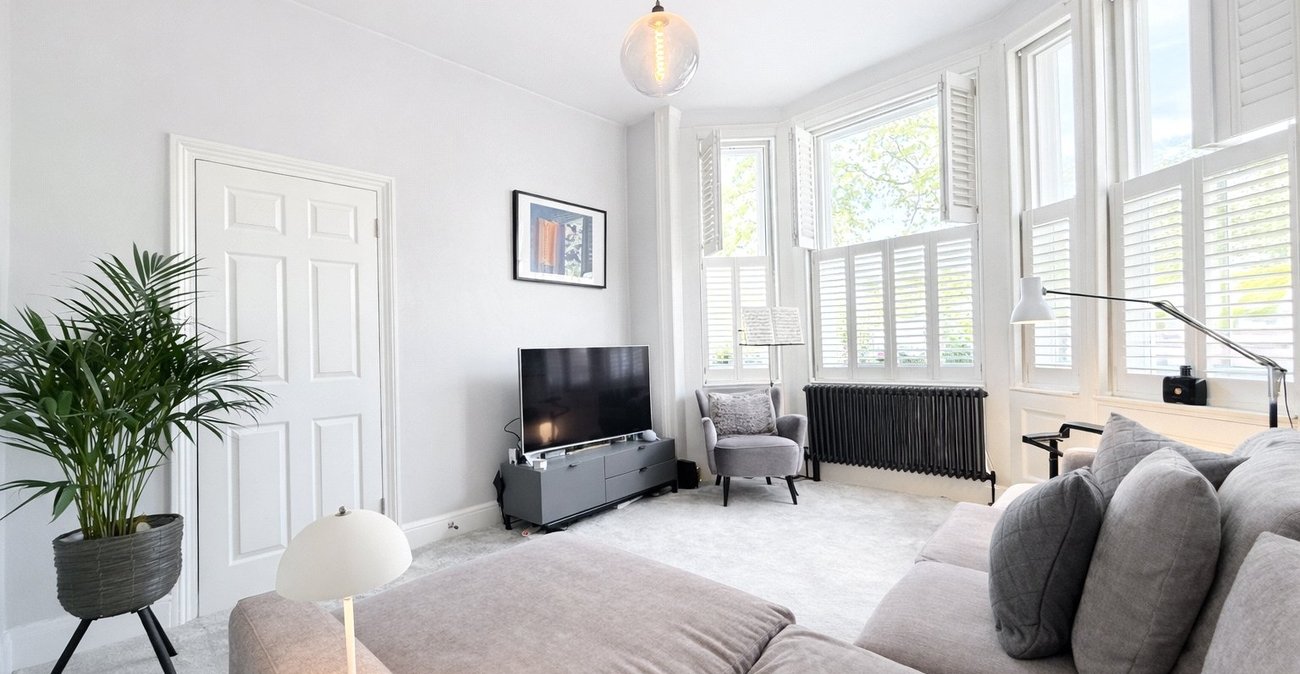 1 bedroom property for sale in London | Robinson Jackson