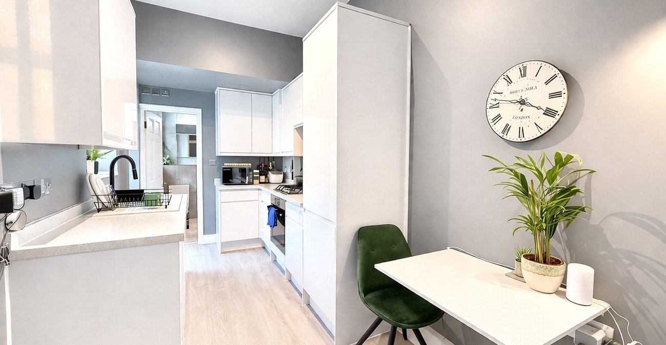 1 bedroom property for sale in London | Robinson Jackson