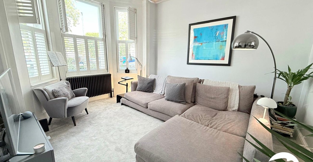 1 bedroom property for sale in London | Robinson Jackson