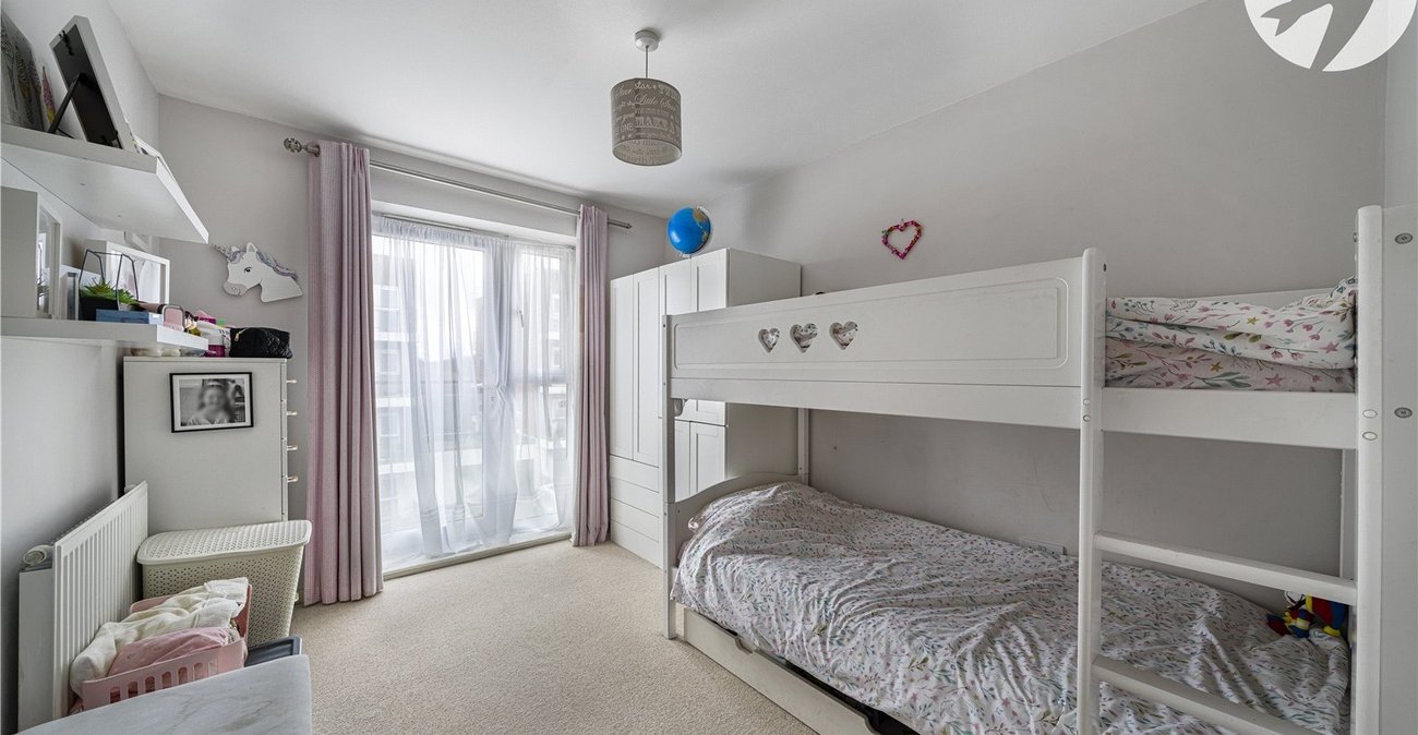 2 bedroom property for sale in Crayford | Robinson Jackson