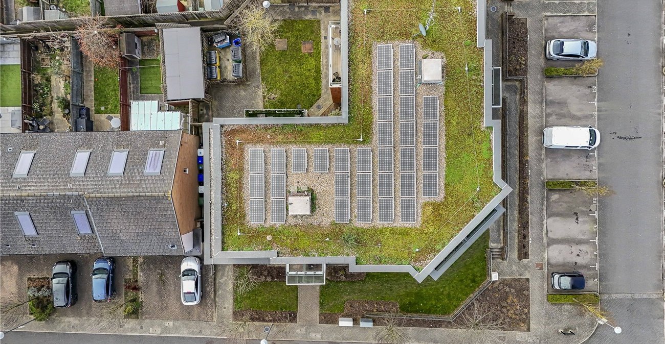 2 bedroom property for sale in Crayford | Robinson Jackson