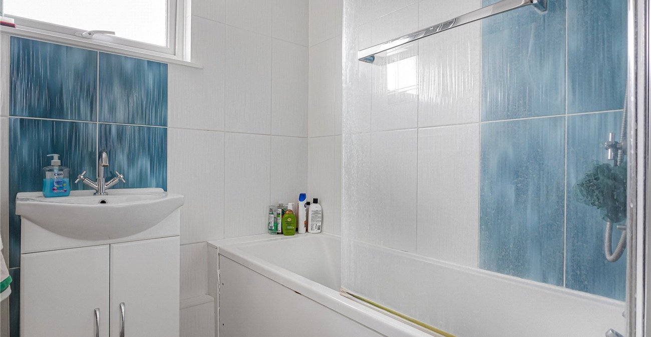 2 bedroom house for sale in Swanley | Robinson Jackson