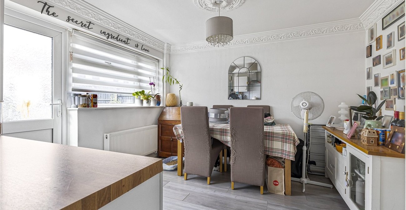 2 bedroom house for sale in Swanley | Robinson Jackson