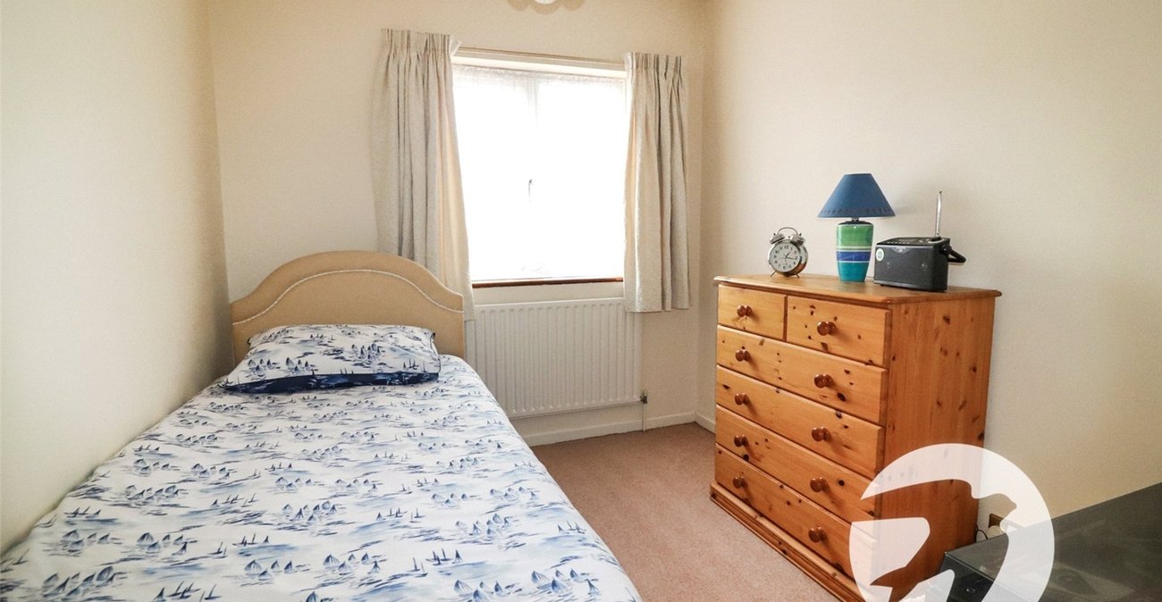 3 bedroom house for sale in Erith | Robinson Jackson