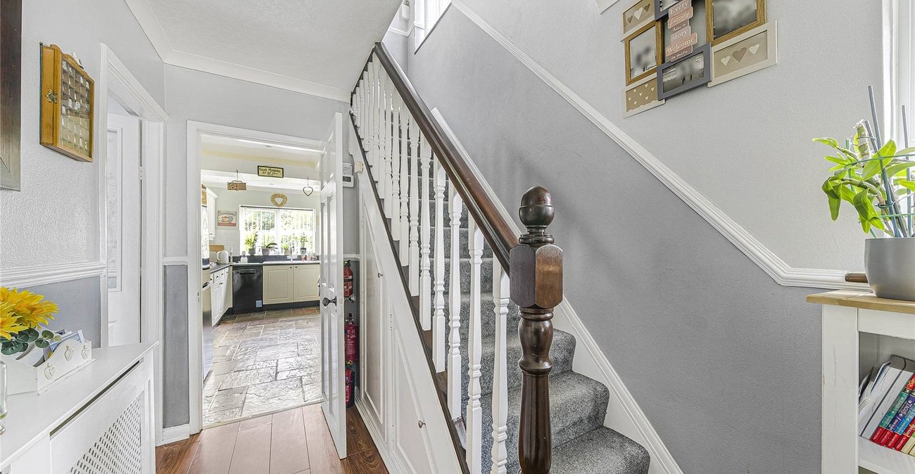 3 bedroom house for sale in Greenhithe | Robinson Jackson