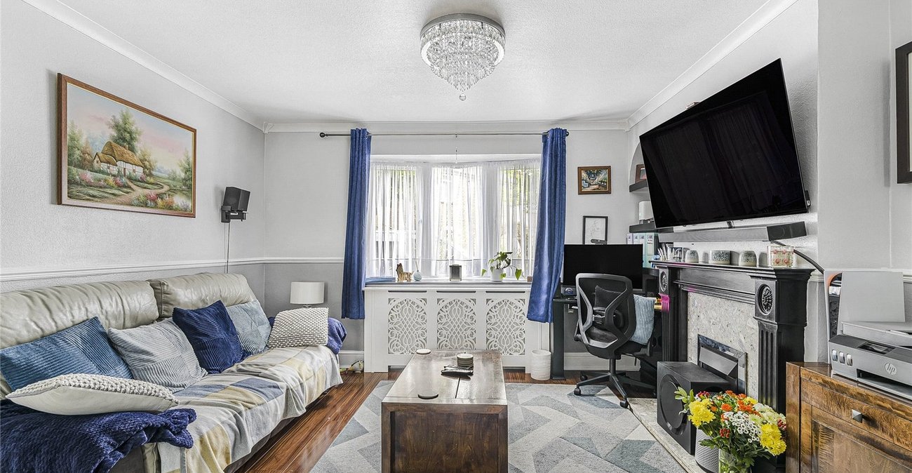 3 bedroom house for sale in Greenhithe | Robinson Jackson