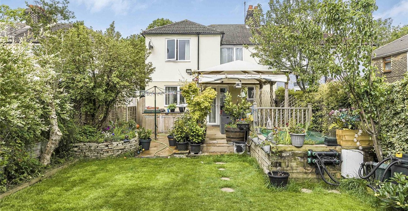 3 bedroom house for sale in Greenhithe | Robinson Jackson
