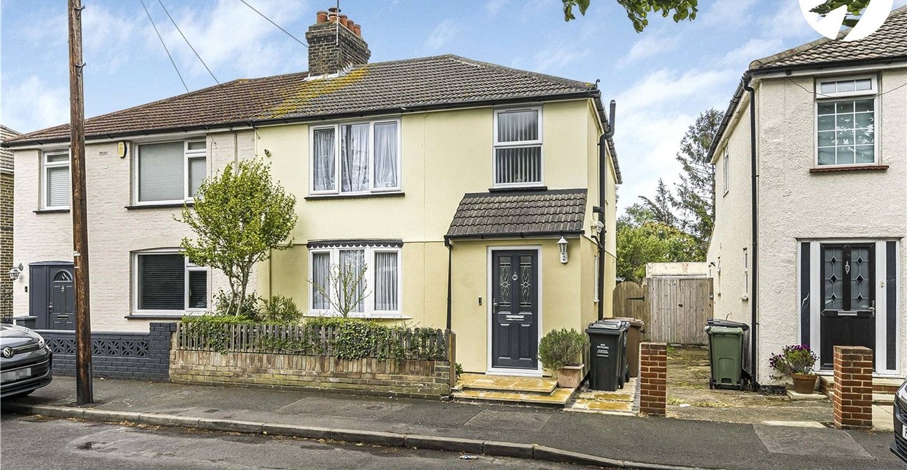 3 bedroom house for sale in Greenhithe | Robinson Jackson