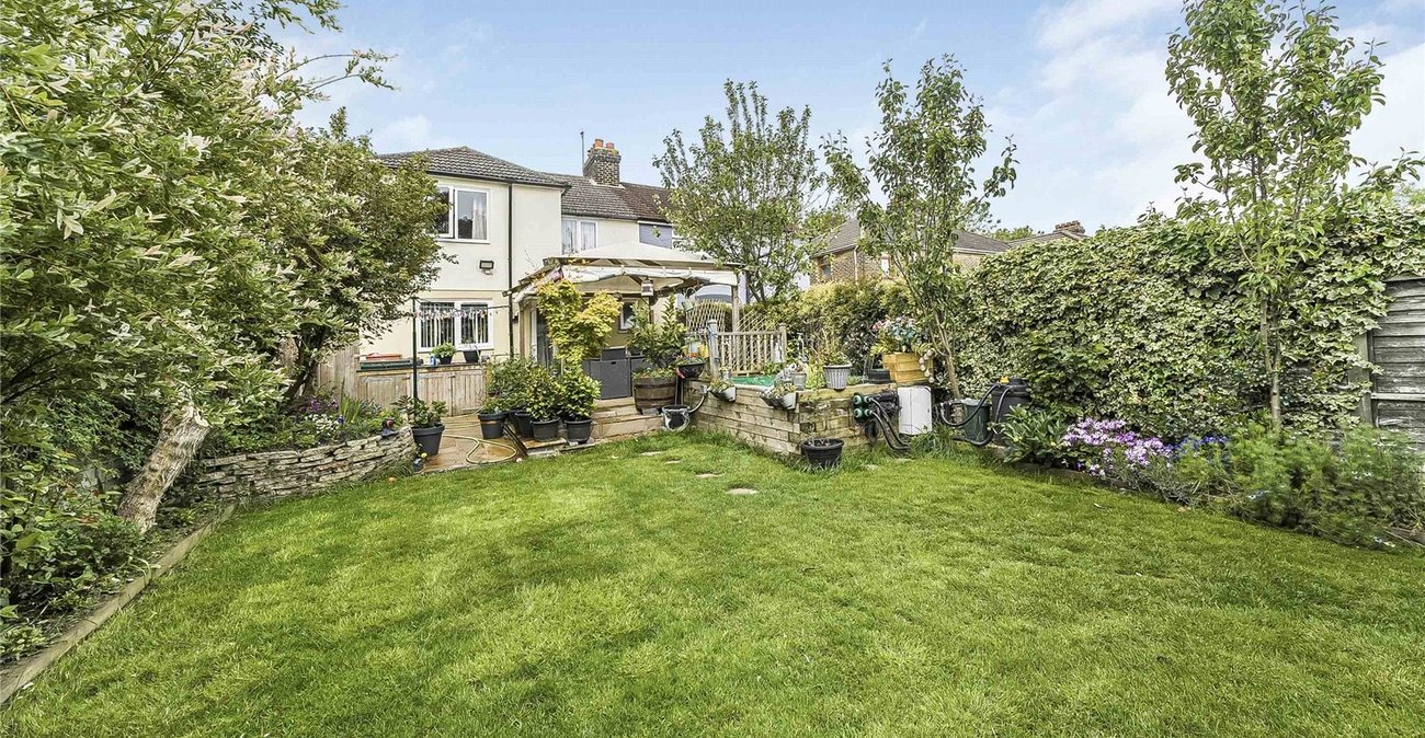 3 bedroom house for sale in Greenhithe | Robinson Jackson