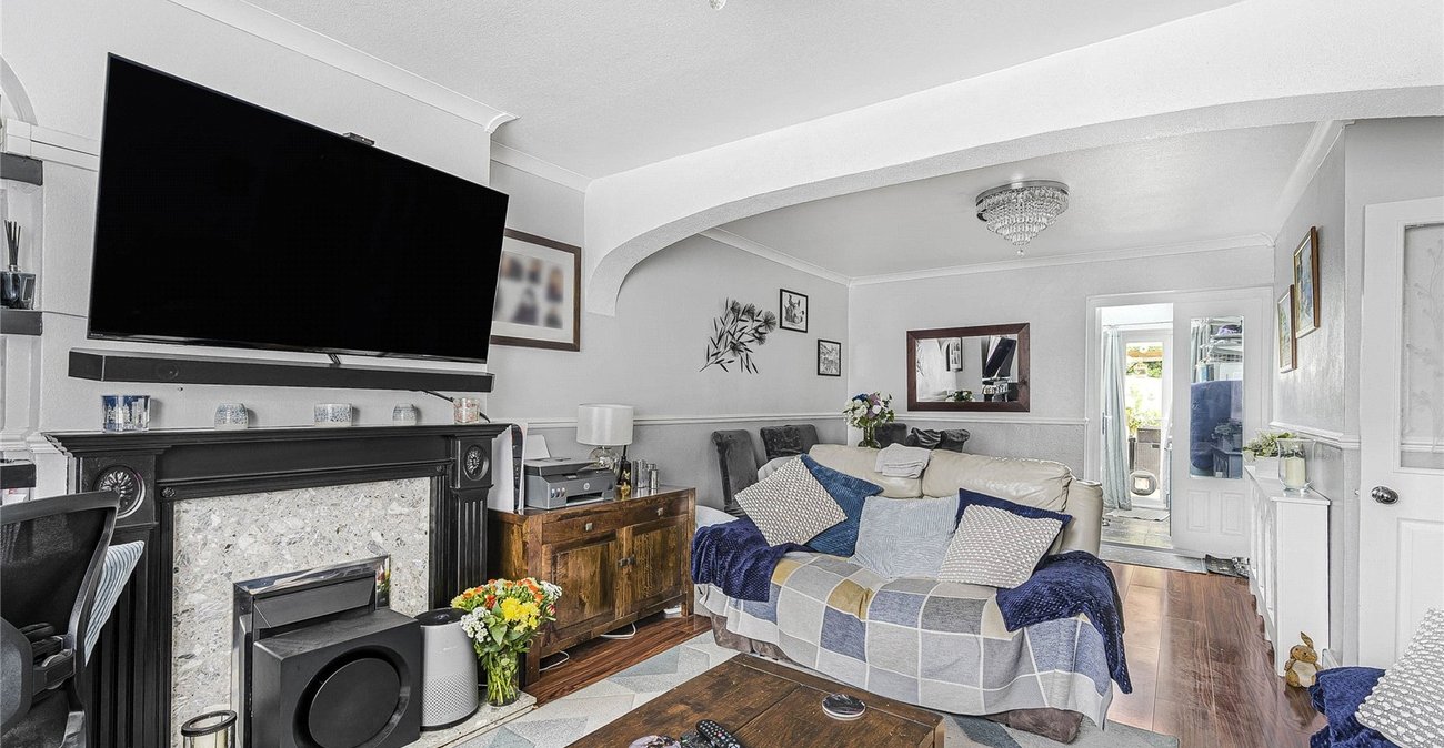 3 bedroom house for sale in Greenhithe | Robinson Jackson