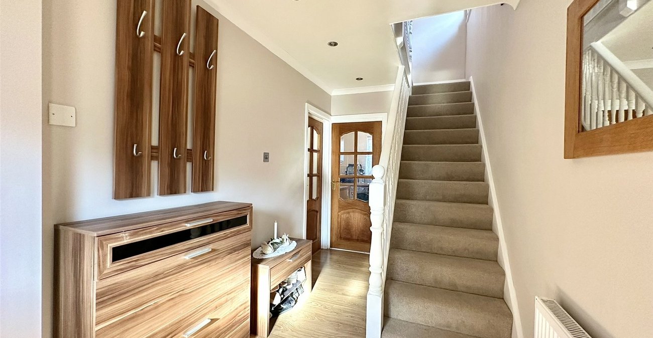 3 bedroom house for sale in Greenhithe | Robinson Jackson