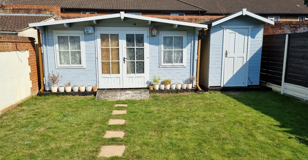 3 bedroom house for sale in Greenhithe | Robinson Jackson