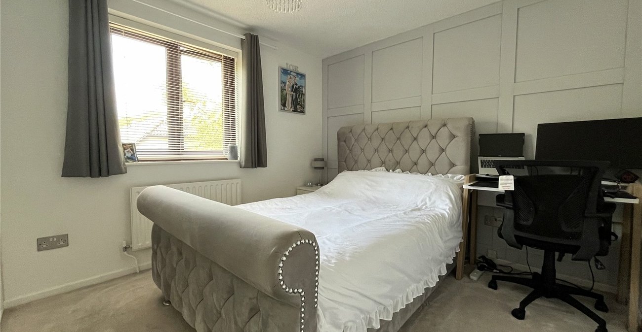 2 bedroom house for sale in Walderslade | Robinson Michael & Jackson