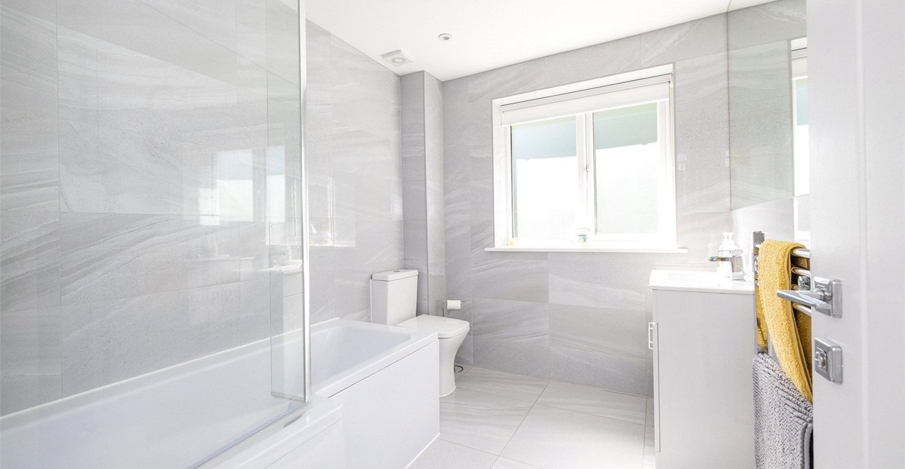 4 bedroom house for sale in Walderslade | Robinson Michael & Jackson
