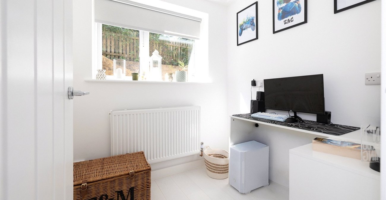 4 bedroom house for sale in Walderslade | Robinson Michael & Jackson