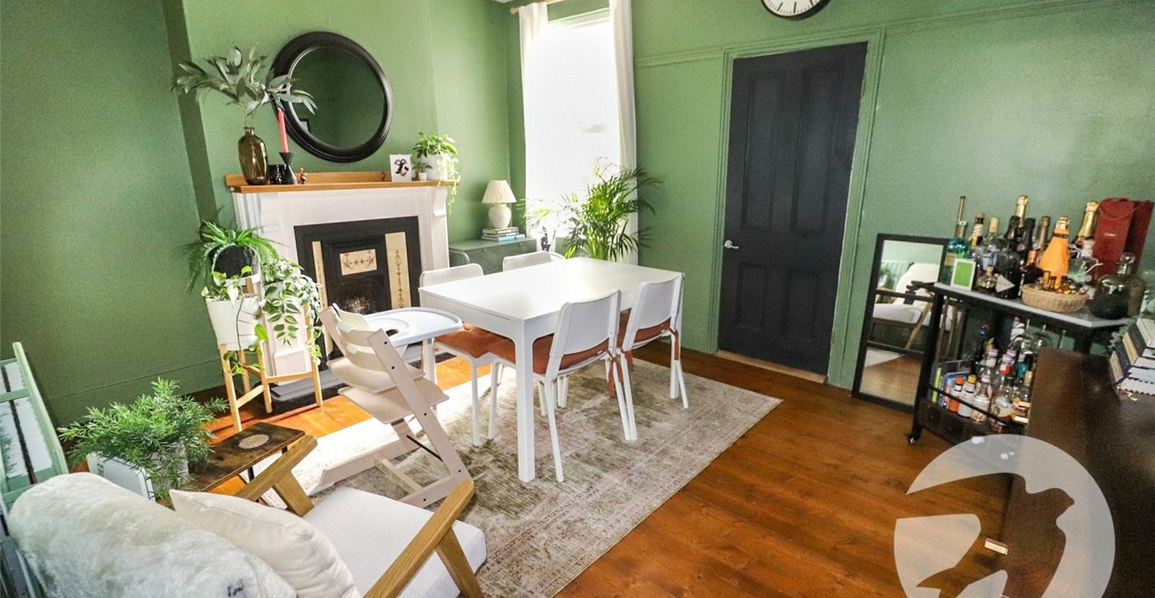 3 bedroom house for sale in Erith | Robinson Jackson