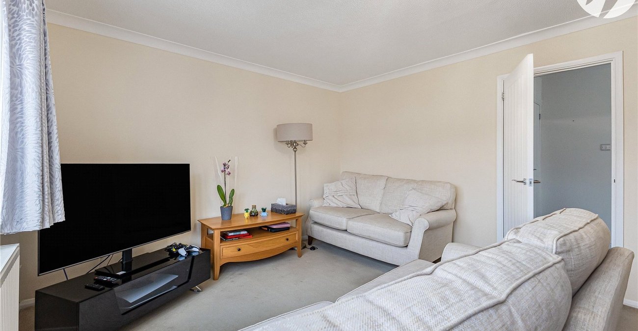3 bedroom house for sale in Dartford | Robinson Jackson