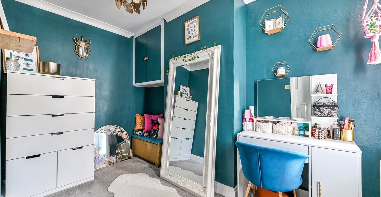 2 bedroom house for sale in Gravesend | Robinson Michael & Jackson