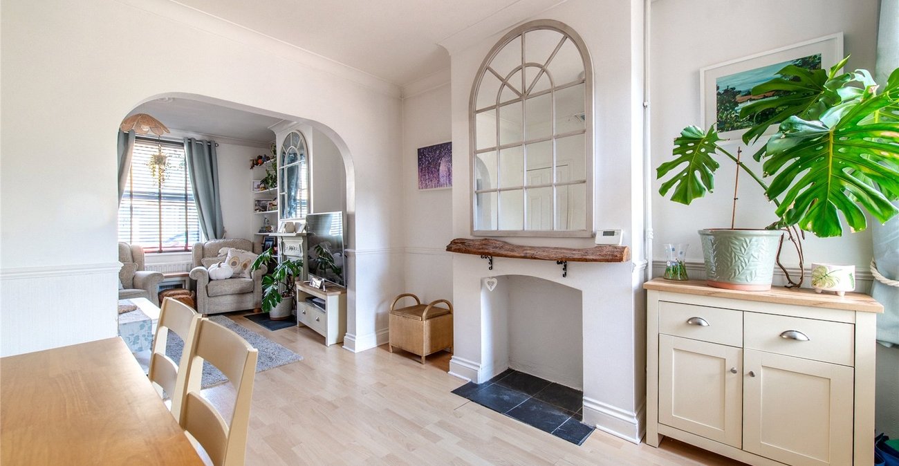 2 bedroom house for sale in Gravesend | Robinson Michael & Jackson