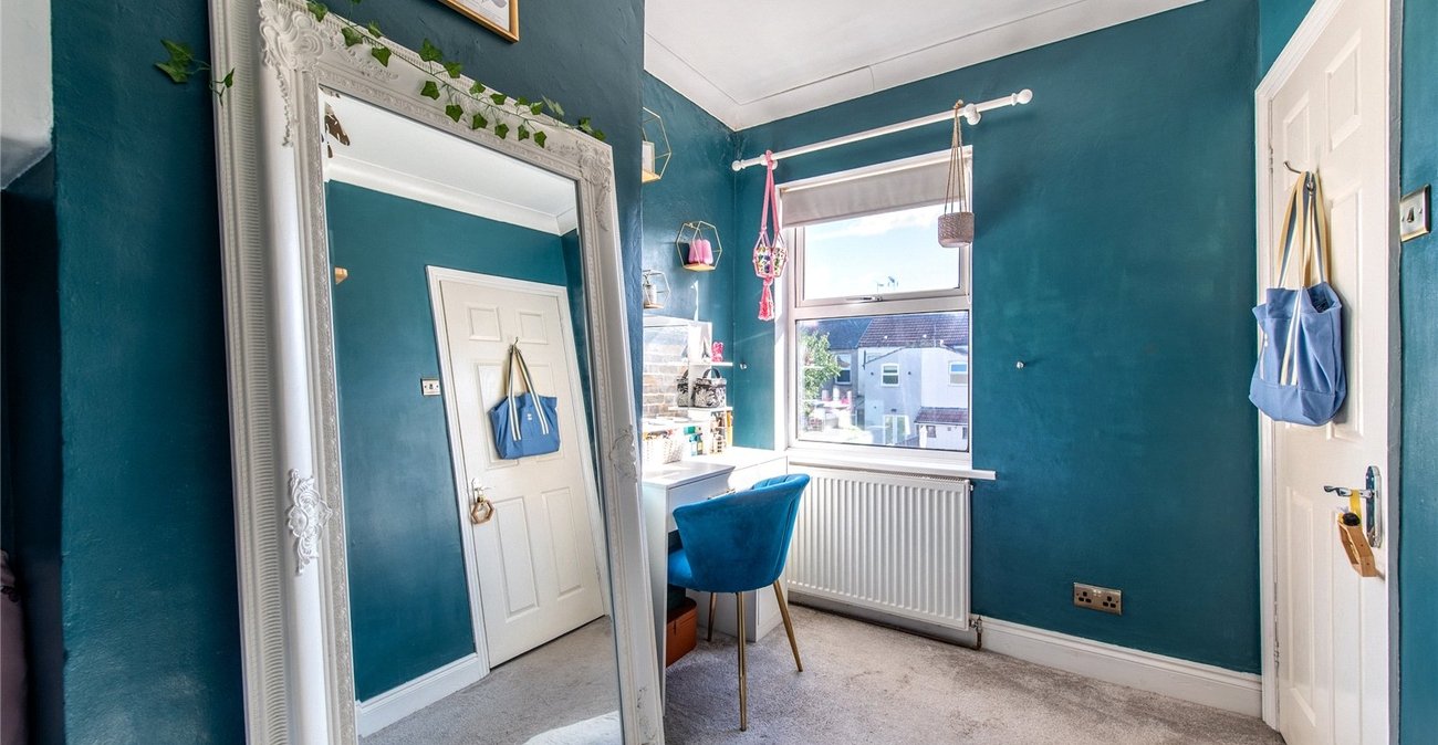 2 bedroom house for sale in Gravesend | Robinson Michael & Jackson