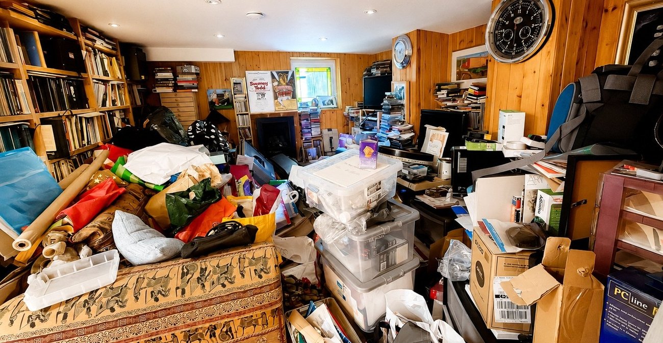 3 bedroom house for sale in London | Robinson Jackson