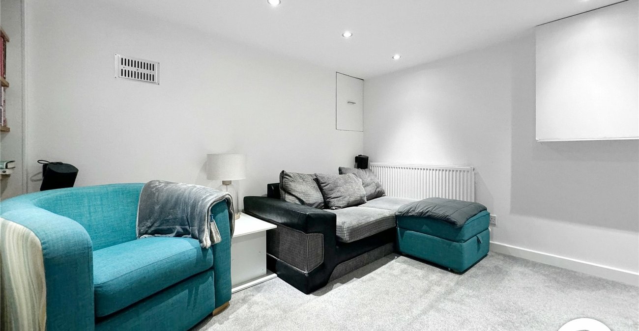 2 bedroom house for sale in Maidstone | Robinson Michael & Jackson