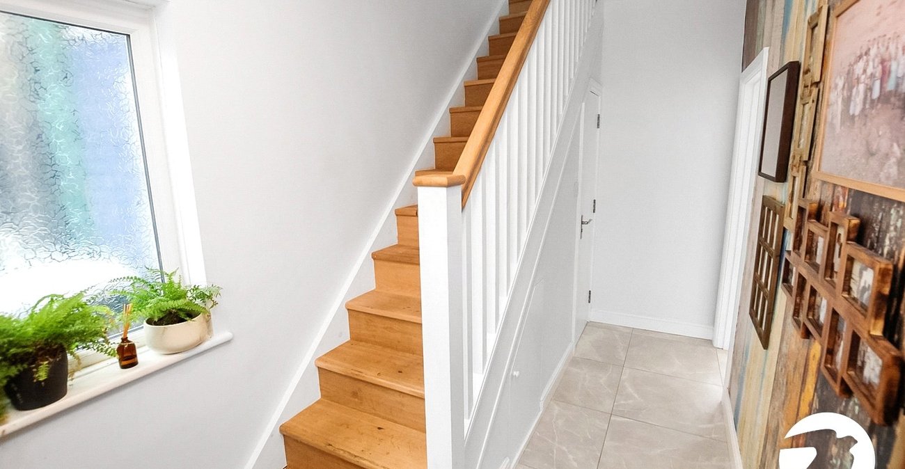 3 bedroom house for sale in Eltham | Robinson Jackson
