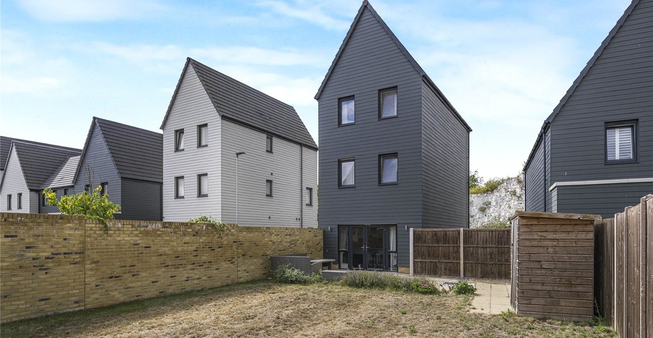 3 bedroom house for sale in Western Cross | Robinson Jackson