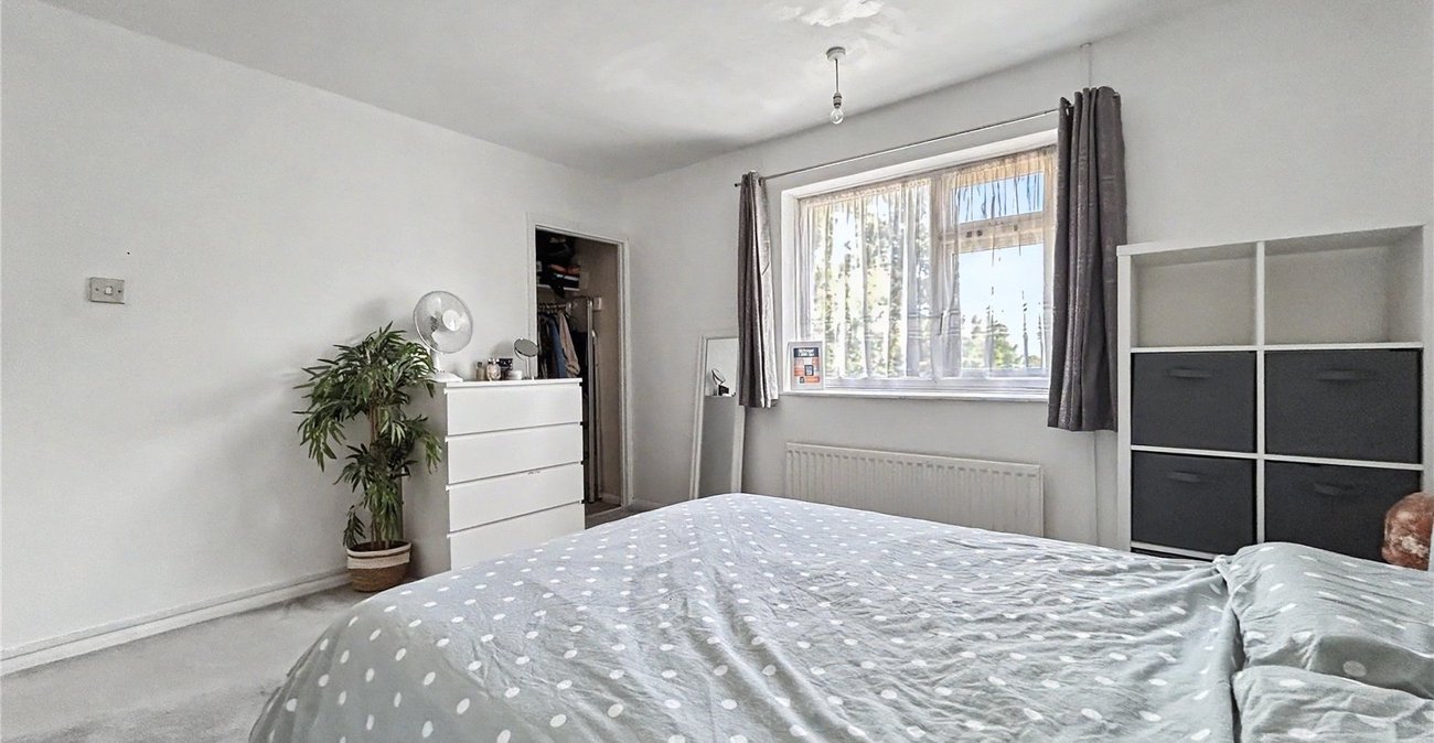 2 bedroom house for sale in Twydall | Robinson Michael & Jackson