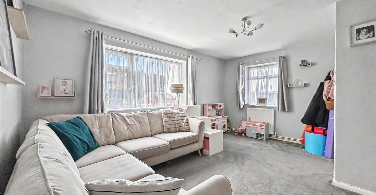 2 bedroom house for sale in Twydall | Robinson Michael & Jackson